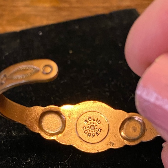 Vintage Bell Trading Child or Baby Copper Turquoise Thunderbird cuff Bracelet - Picture 3 of 5